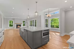 31 Rosano Rd, Stamford, CT 06905 - Photo 4