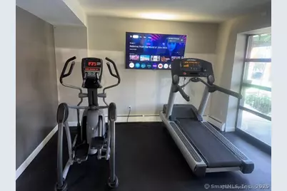 891 West Boulevard #320, Hartford, CT 06105 - Photo 6