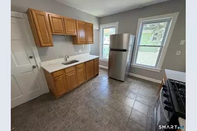 47-49 Berkshire Avenue, Bridgeport, CT 06608 - Photo 4