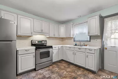 4 Tra Mart Drive, Montville, CT 06382 - Photo 8