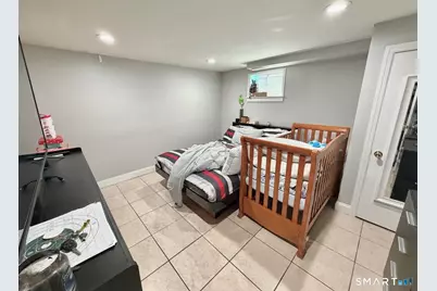 153 Oaklawn Avenue, Stamford, CT 06905 - Photo 10