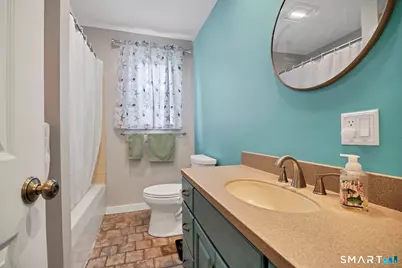 45 Ridgewood Avenue, Waterford, CT 06385 - Photo 28