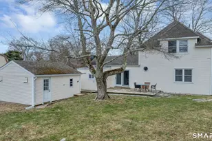 45 Ridgewood Ave, Waterford, CT 06385 - Photo 8