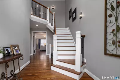 13 Yorkshire Court #13, Farmington, CT 06032 - Photo 2