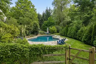 9 Hut Hill Rd, Bridgewater, CT 06752 - Photo 2