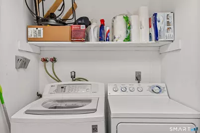 22 Radio Place #8, Stamford, CT 06906 - Photo 12