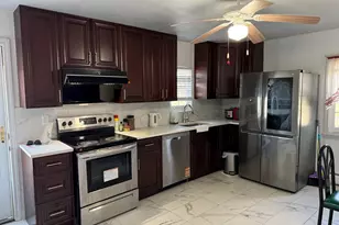 35 Early Ave, Stratford, CT 06615 - Photo 8