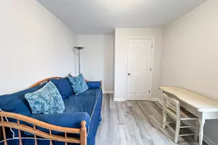 1088 E Broadway, Milford, CT 06460 - Photo 10