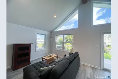 1088 East Broadway, Milford, CT 06460 - Photo 4