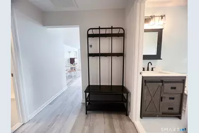 1088 East Broadway, Milford, CT 06460 - Photo 12