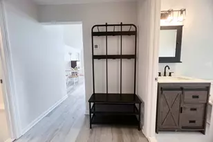 1088 E Broadway, Milford, CT 06460 - Photo 12