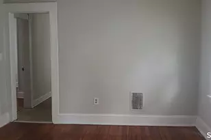 111-1st Fl Smith St, Bridgeport, CT 06607 - Photo 4