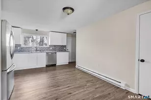 461 Spring St, Naugatuck, CT 06770 - Photo 10