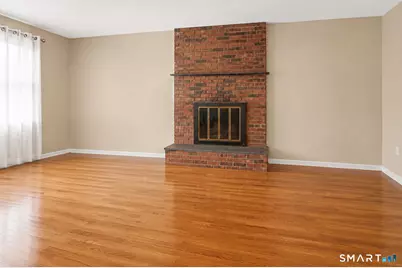 89 Carriage Path South #89, Milford, CT 06460 - Photo 4