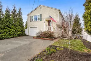 16 Baker St, Milford, CT 06461 - Photo 1