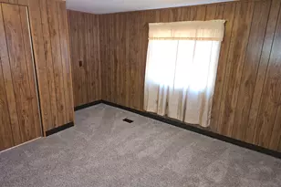 24 Greenlawn Dr, Danbury, CT 06810 - Photo 8