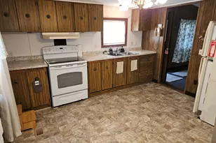 24 Greenlawn Dr, Danbury, CT 06810 - Photo 6