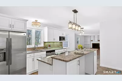 28 Park Road, Simsbury, CT 06070 - Photo 4