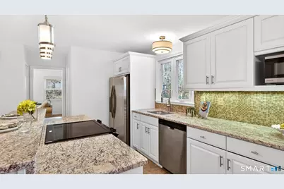 28 Park Road, Simsbury, CT 06070 - Photo 16