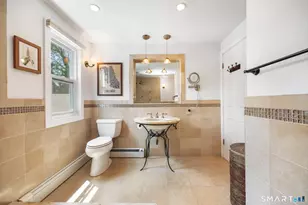 63 Henry St, Fairfield, CT 06824 - Photo 14
