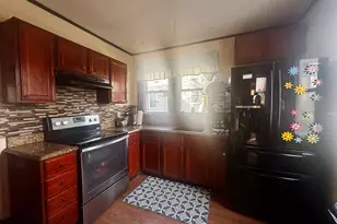 28 Skitchewaug St, Windsor, CT 06095 - Photo 8