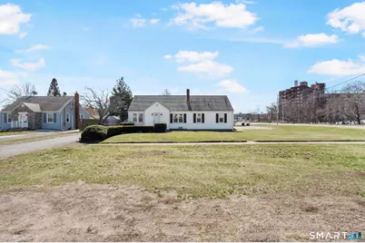 [Address not provided], East Haven, CT 06512 - Photo 6