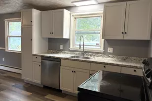 21 David St, Enfield, CT 06082 - Photo 2