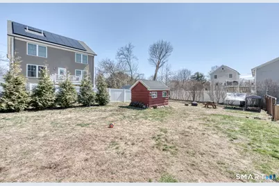 17 Innsbruck Street, Milford, CT 06460 - Photo 36