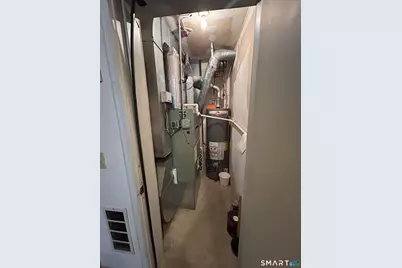 720 Circular Avenue, Hamden, CT 06514 - Photo 32