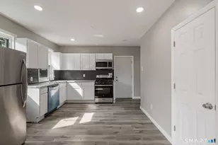 121 Hillview Ave, Waterbury, CT 06704 - Photo 28