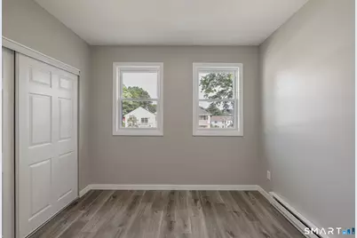 121 Hillview Avenue, Waterbury, CT 06704 - Photo 10