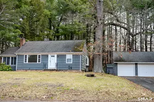 726 Lovely St, Avon, CT 06001 - Photo 2