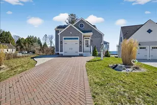 27 Jerome Rd, New London, CT 06320 - Photo 2