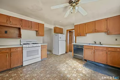 15 Henry Street, Greenwich, CT 06830 - Photo 10