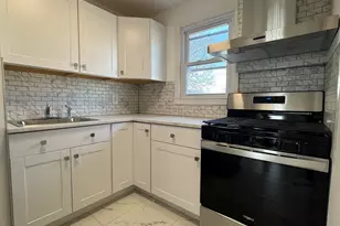 41 Young Dixon Way, Stamford, CT 06902 - Photo 2