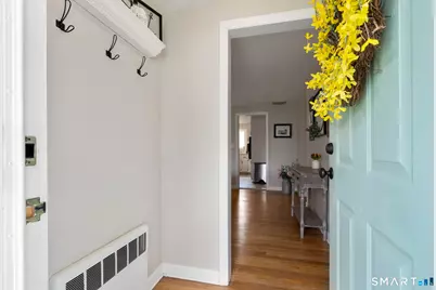 146 Dudley Road, Wethersfield, CT 06109 - Photo 4