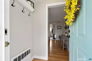 146 Dudley Rd, Wethersfield, CT 06109 - Photo 4