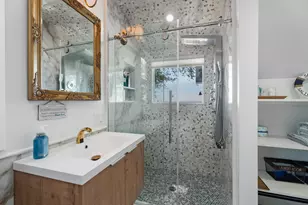 98 Morgan Ave, East Haven, CT 06512 - Photo 16