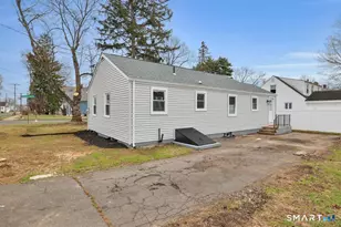 19 Songonosk St, Windsor, CT 06095 - Photo 28