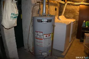 65 Winthrop Ave, New Haven, CT 06519 - Photo 16