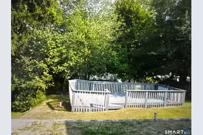 134 Chester Avenue, Waterbury, CT 06704 - Photo 4