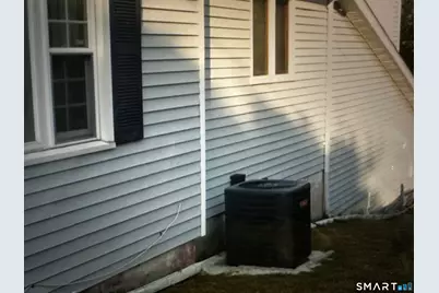 134 Chester Avenue, Waterbury, CT 06704 - Photo 2