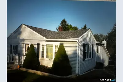 134 Chester Avenue, Waterbury, CT 06704 - Photo 1