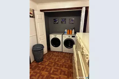 134 Chester Avenue, Waterbury, CT 06704 - Photo 28