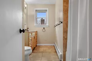 38 Portage Rd, West Hartford, CT 06117 - Photo 8