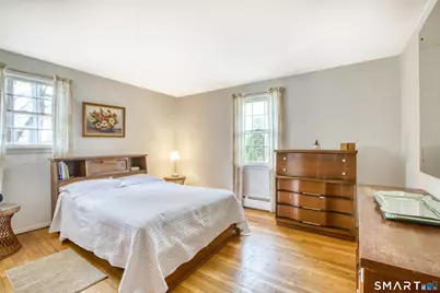 9 Stuart Drive, Greenwich, CT 06870 - Photo 8