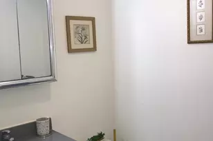 175 Mill Pond Rd, Hamden, CT 06514 - Photo 18