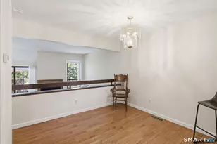 246 Metacomet Dr, Meriden, CT 06450 - Photo 8