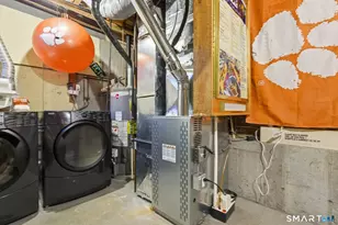 246 Metacomet Dr, Meriden, CT 06450 - Photo 16