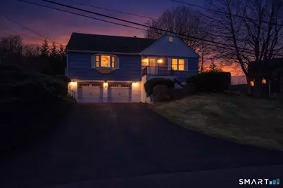 4 Candlewood Road, New Fairfield, CT 06812 - Photo 2